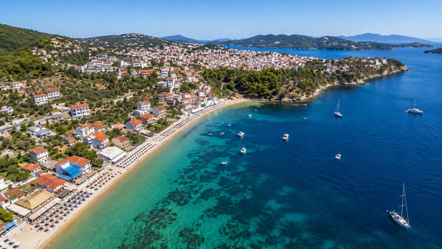 Beachfront apartments in Megali Ammos Skiathos